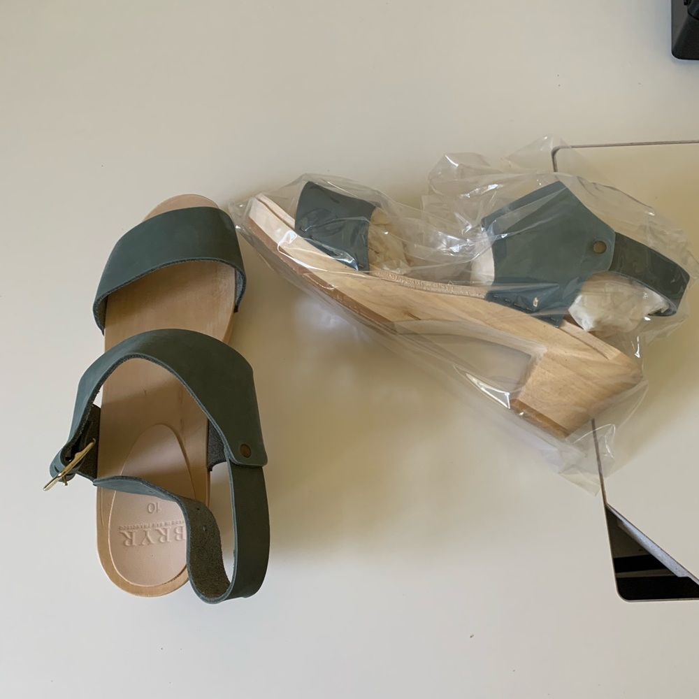 COPY - BRYR Clog Agave Sandel Size 40/ 10